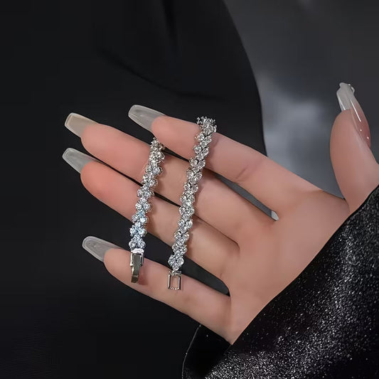 Luna Pearl Twist Bracelet