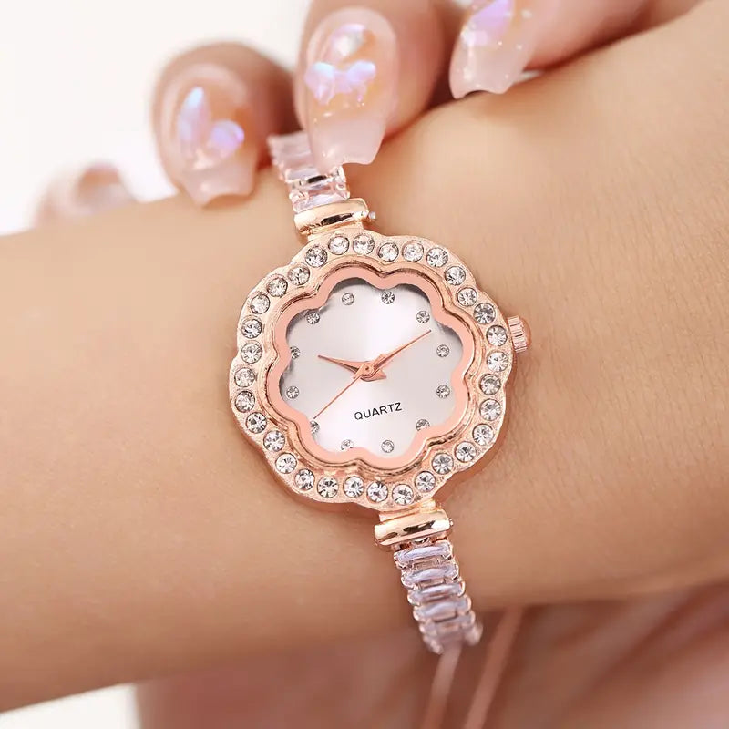 🌹 Elegant Rose Golden Women’s Quartz Watch – Sparkling Rhinestones