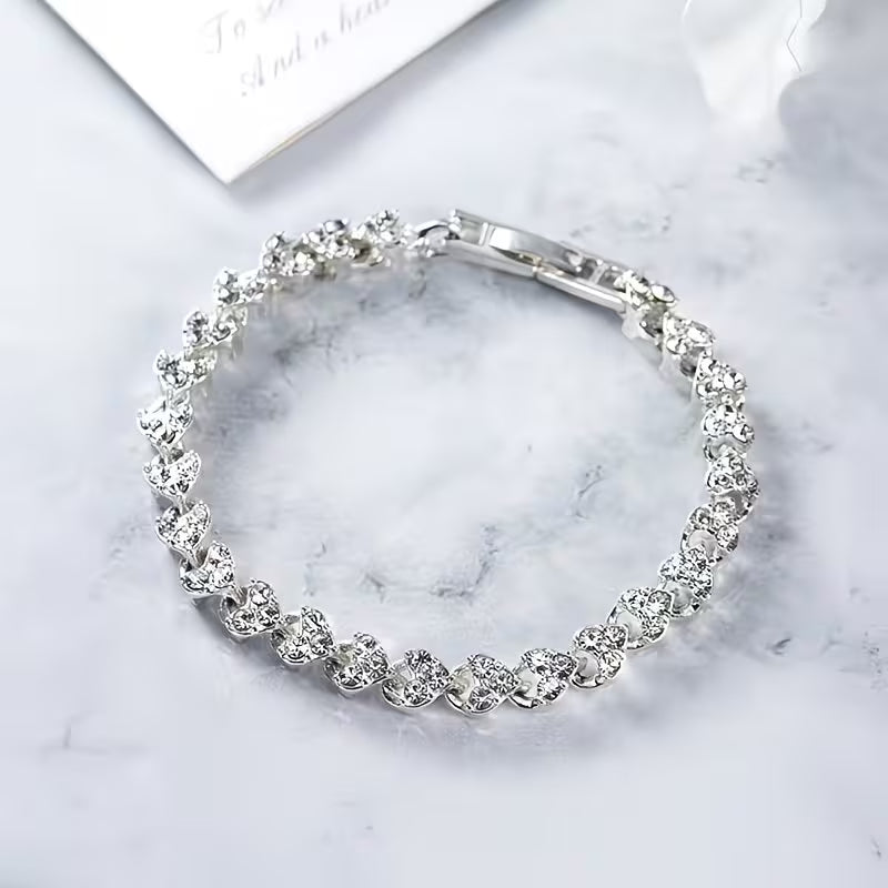 Luna Pearl Twist Bracelet