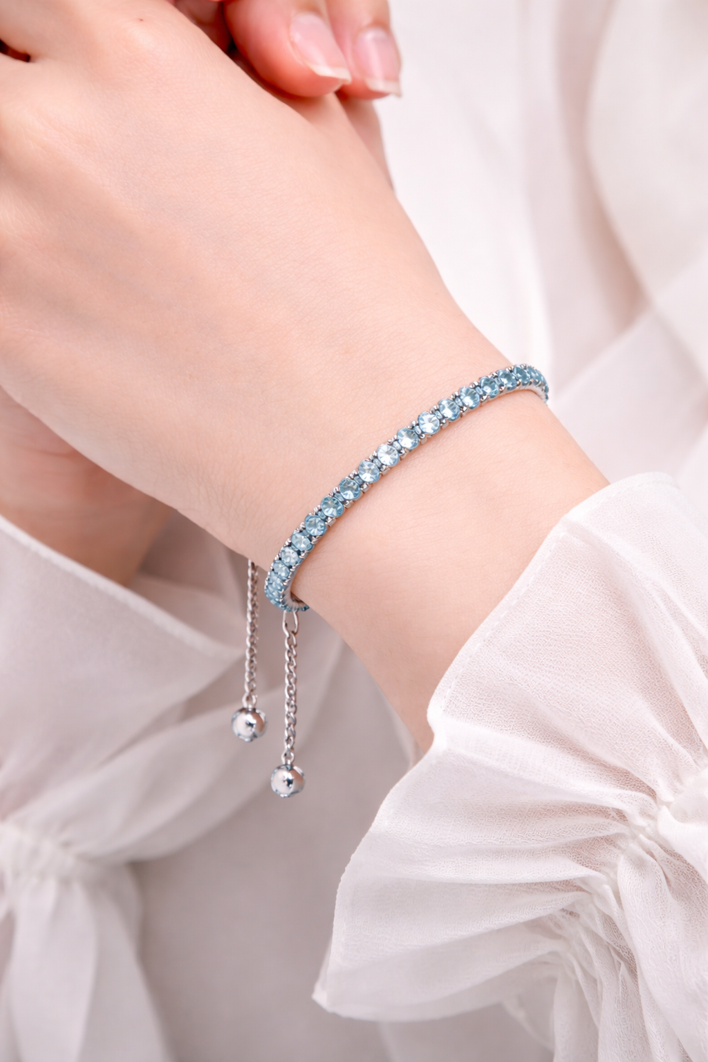 Elegant Blue Zircon Adjustable Bracelet