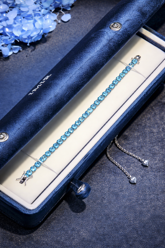 🌸 Elegant Blue Zircon Adjustable Bracelet With Box